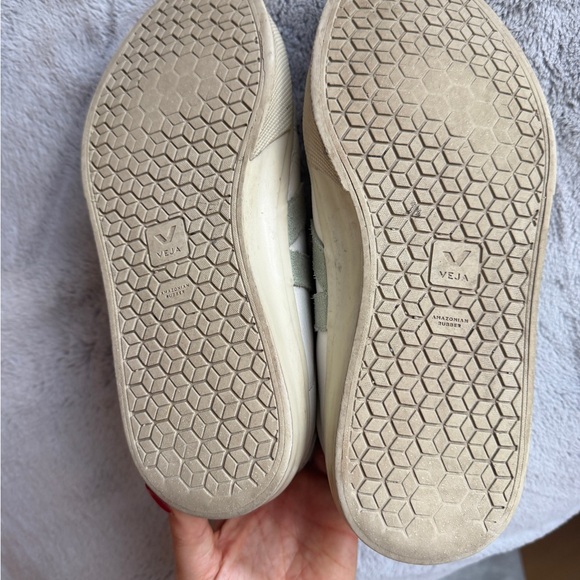 Veja Campo Leather White Matcha - Picture 7 of 10